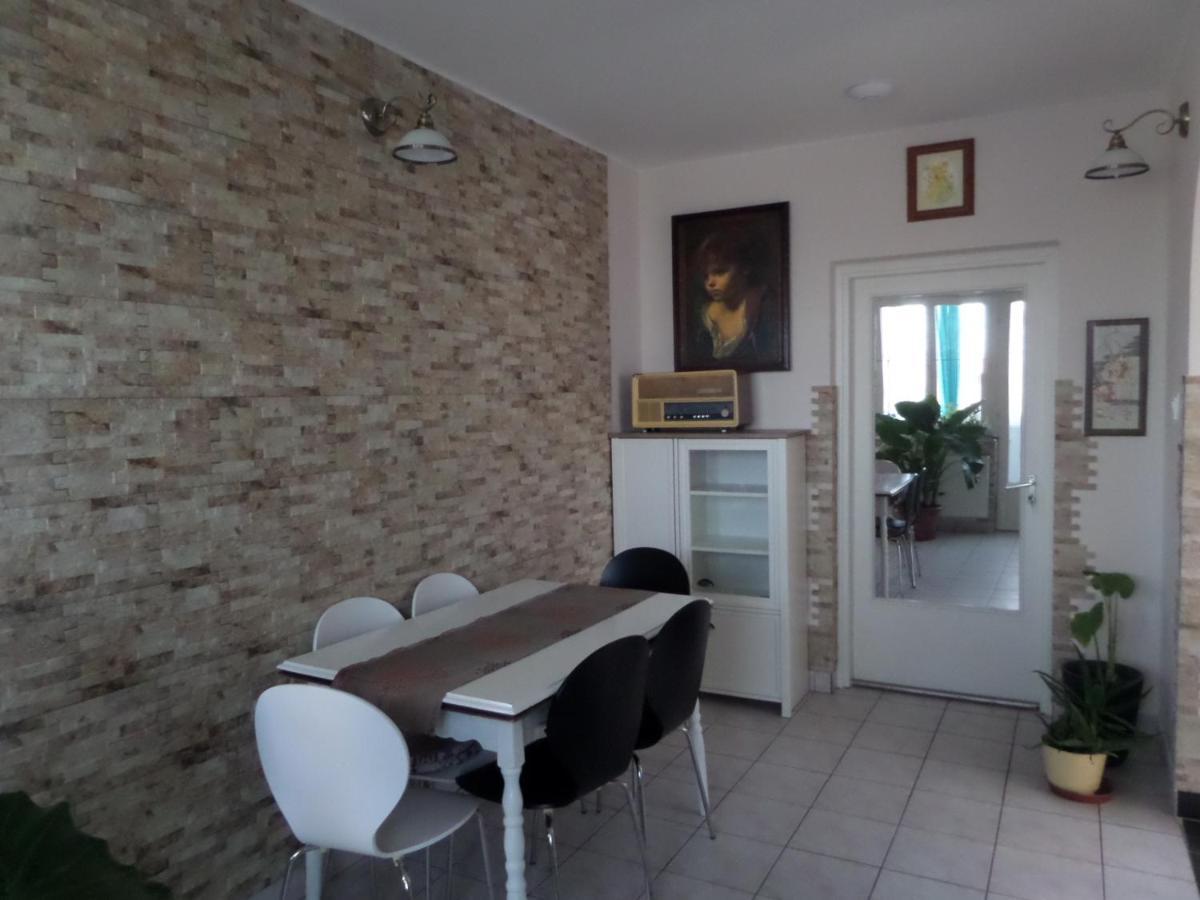 Bori Apartmanok Hajdúszoboszló Εξωτερικό φωτογραφία